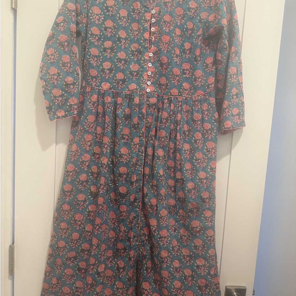 Floral Button-Up Long Top